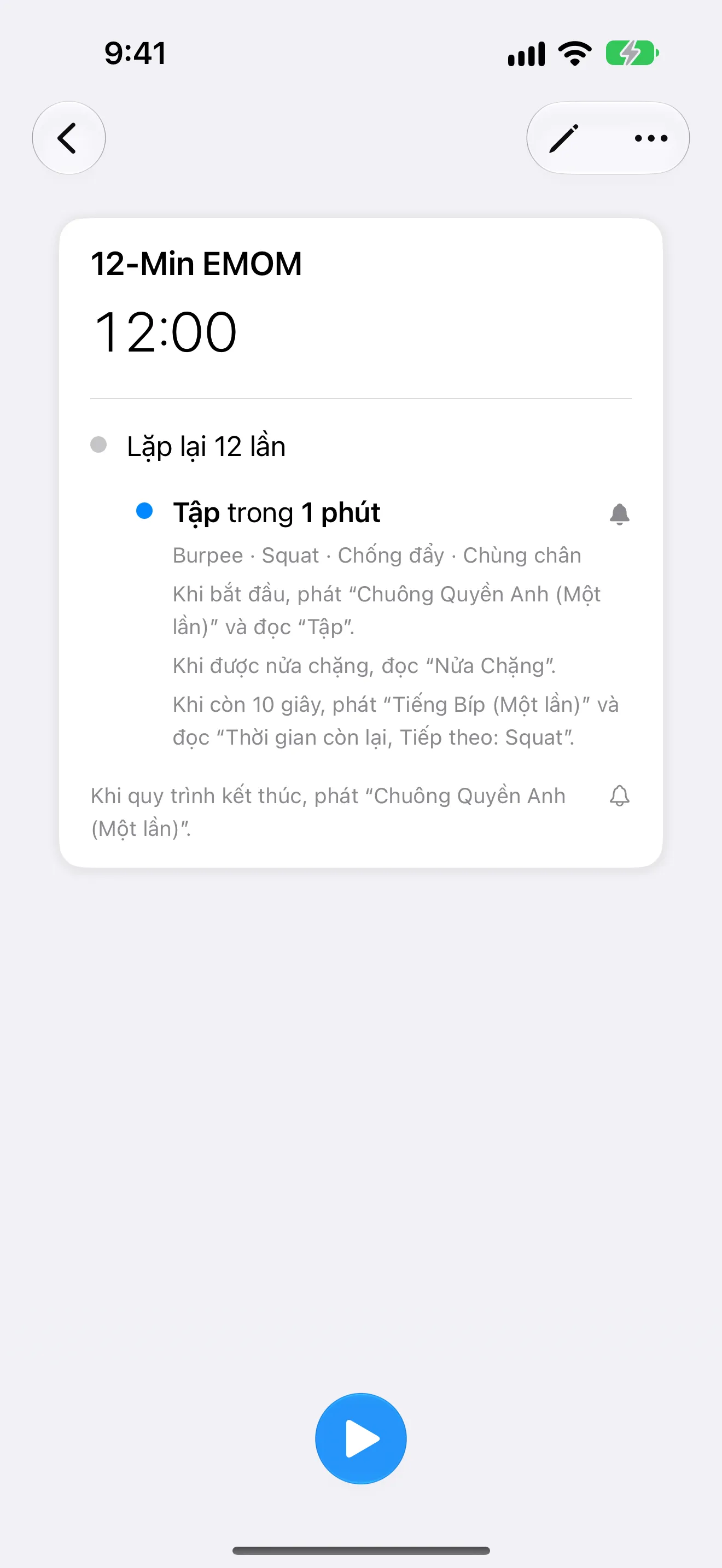 Ảnh chụp màn hình Timer+ hiển thị quy trình EMOM có bước tập thông báo tên, nửa chặng và thời gian còn lại.