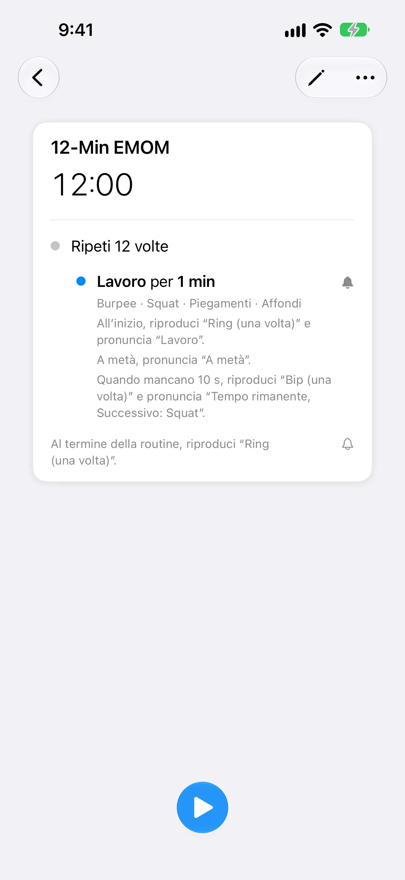 Screenshot di Timer+ con una routine EMOM il cui passaggio di lavoro annuncia il nome, la metà del tempo e il tempo rimanente.