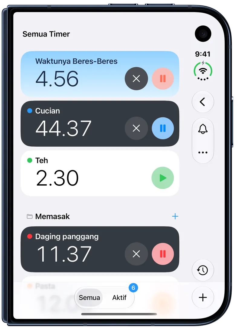 Tangkapan layar Timer+ yang menampilkan Timer Anak yang berjalan pada kartu biru langit di bagian atas daftar timer.