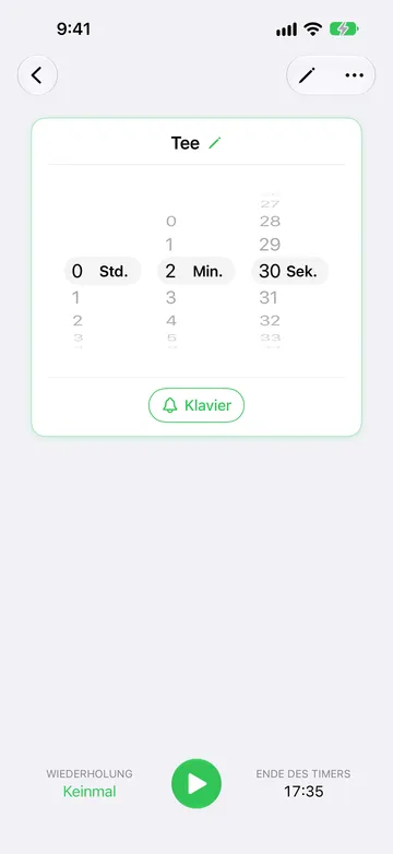 Startbereiter Timer Tee mit dem Dauerrad auf 2 Minuten 30 Sekunden, einer Ton-Taste Klavier, Wiederholung auf Keinmal, einer Starttaste und Ende des Timers 17:35.