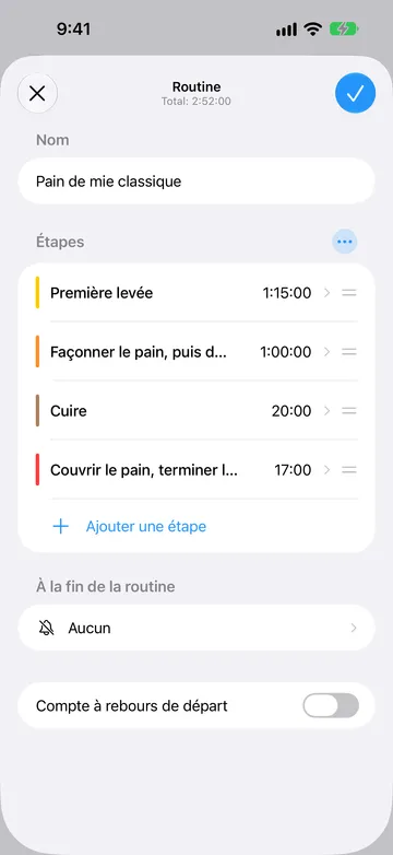 Éditeur de routine pour Pain de mie classique, total 2:52:00, avec un bloc de quatre étapes minuteur : Première levée, Façonner le pain, puis dernière levée, Cuire, et Couvrir le pain, terminer la cuisson. En dessous figurent Ajouter une étape, À la fin de la routine réglé sur Aucun et Compte à rebours de départ désactivé.