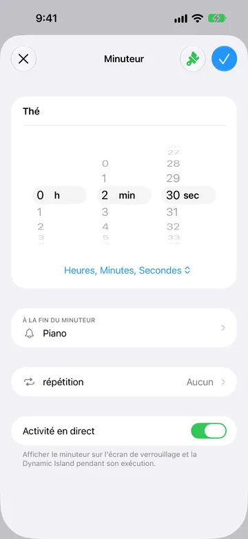 Éditeur d’un minuteur nommé Thé, réglé sur 0 h, 2 min, 30 sec, avec le menu de format Heures, Minutes, Secondes sous les roues, À la fin du minuteur réglé sur Piano, Répétition sur Aucun et l’interrupteur Activité en direct activé.