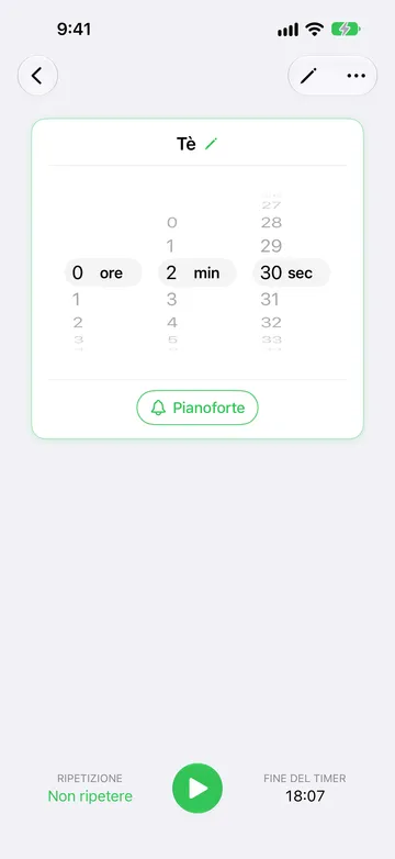 Timer Tè pronto per l’avvio, con la rotella della durata su 2 minuti e 30 secondi, un pulsante del suono Pianoforte, Ripetizione su Non ripetere, un pulsante di riproduzione e Fine del timer alle 18:07.